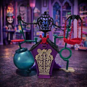 Monster High Pet Secret Creepers - Crypt Crescent Magic Playset